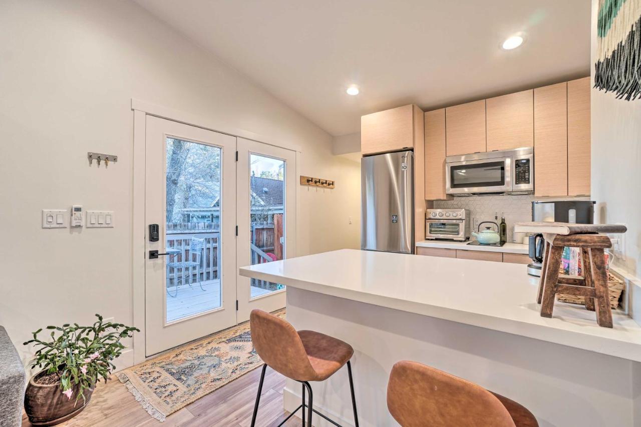 Cozy Flagstaff Studio With Patio - Near Dtwn! Extérieur photo